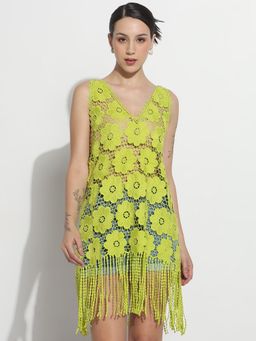 SHOWOFF - Edition Women Floral Green V-Neck Longline Fringe Hem Crochet Top