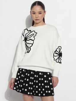 SHOWOFF - Women Floral White Round Neck Knitted Top