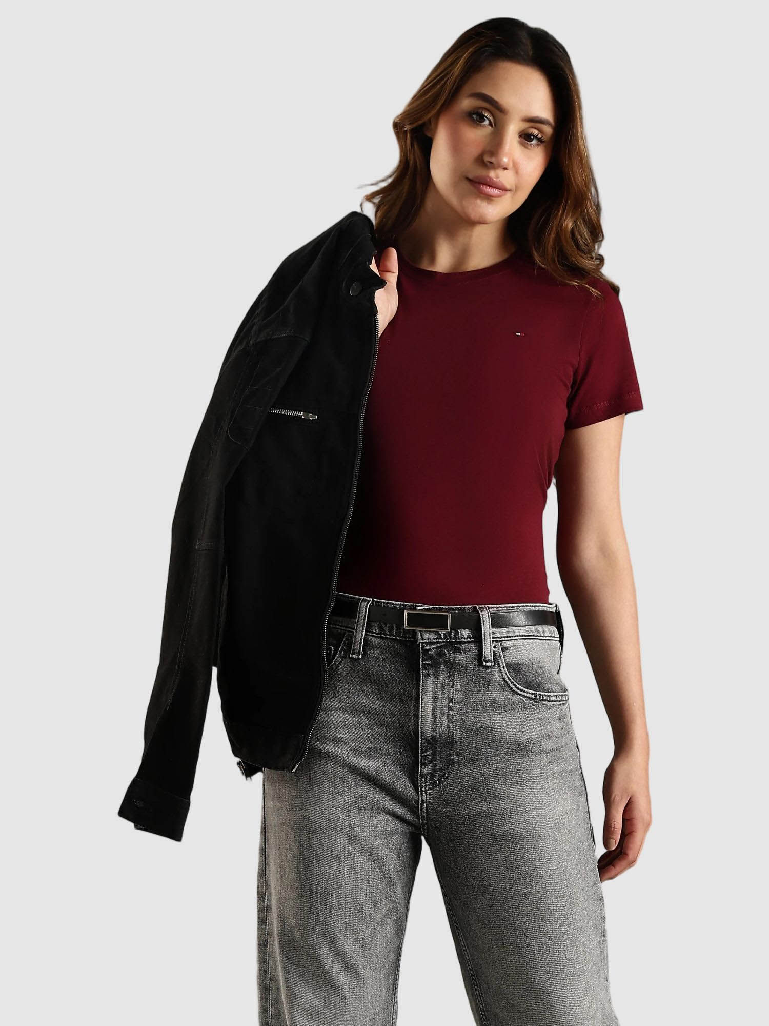 tommy hilfiger Red Solid Regular Fit T-Shirt-picture-23