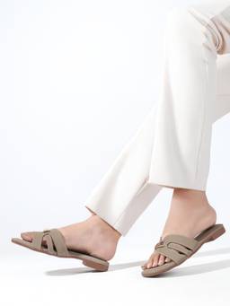CHINRAAG - Womens Grey Metal Buckle Casual Slip-On Flats