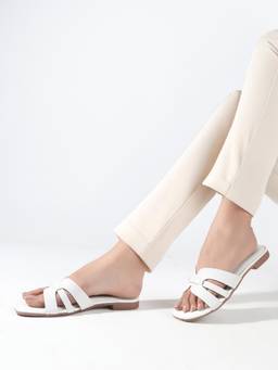CHINRAAG - Womens White Stylish Cut-Out Strap Casual Slip-On Flats