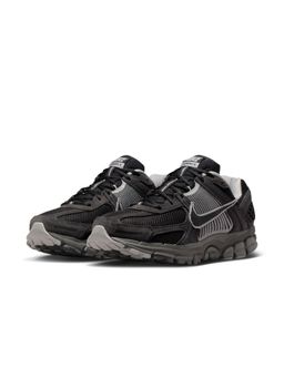 Nike - Mens Zoom Vomero 5 Sneakers (UK 6)