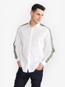 White color option, Currently selected