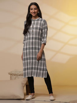 Aurelia - White And Black Checker Kurta with Denim Jeggings (Set of 2)