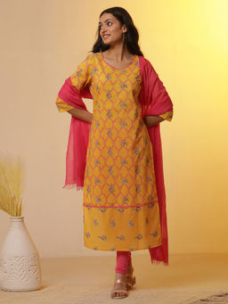 Aurelia - Yellow Floral Printed Kurta with Leggings And Dupatta (Set of 3)