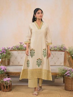 Suramya - Women Beige Chanderi Embroidered Kurta with Pant
