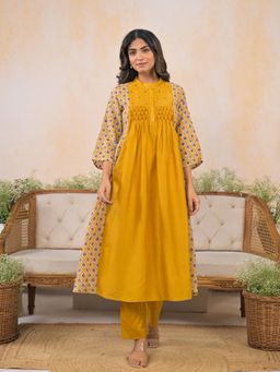 Suramya - Women Mustard Chanderi Embroidered Kurta with Pant