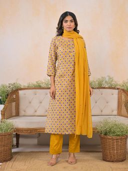 Suramya - Women Mustard Chanderi Printed Kurta with Pant