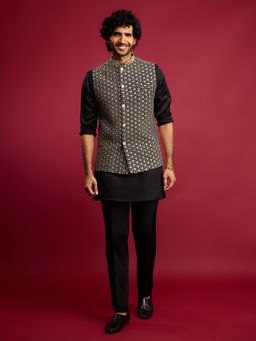 Vastramay - Black Embroidered Mandarin Neck Kurta Pant With Jacket