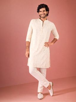 Vastramay - Beige Embroidered Mandarin Neck Kurta With Pyjama