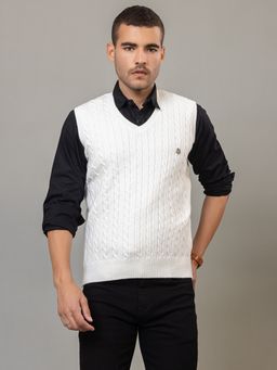 Club York - White Sleeveless Textured V-Neck Sweater