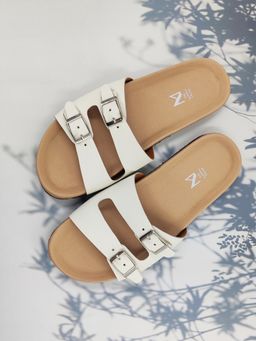 The Madras Trunk - Dylan Slip On Sandals In Off White