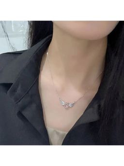Salty - Women Angel Wings Necklace