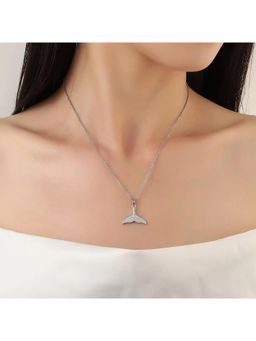 Salty - Women Whale Fin Necklace