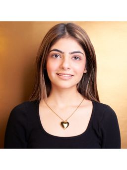 Salty - Women Luxe Gold Heart Pendant Necklace