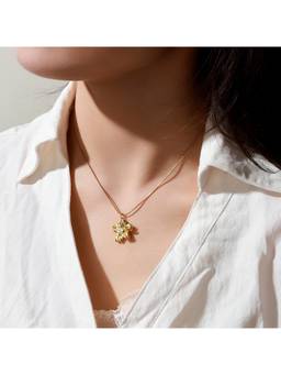 Salty - Women Chameli Floral Design Necklace