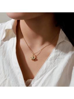 Salty - Women Star of The Sea Gold Plated Necklace