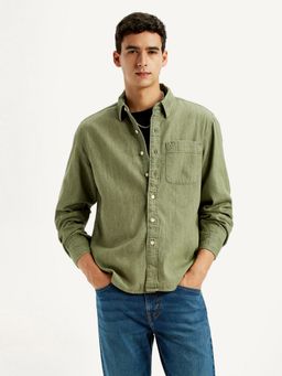 Levi's - Men's Solid Olive Spread Collar Shirt