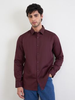 Styli - Men Solid Slim Fit Full Purple Sleeve Shirt