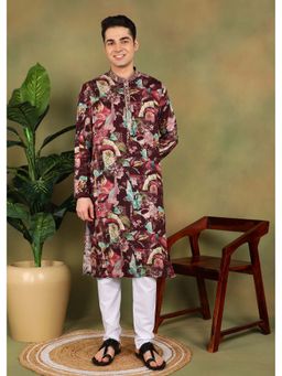 TATTVA - Men Floral Printed Kurta and Pyjama (Set of 2)