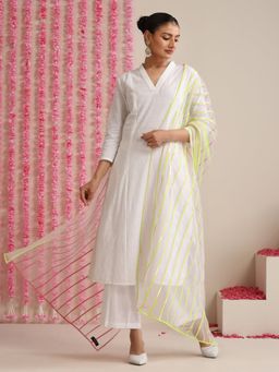 Swtantra - Women White Cotton Slub Kurta and Pant with Net Dupatta