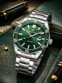Green color option, Currently selected