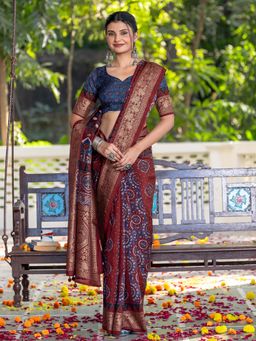 Sareemall - Women's Viscose Silk Maroon Printed Designer Saree with Unstitched Blouse