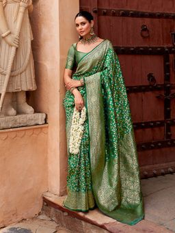 Anjaneya Sarees - Green Printed Saree with Unstitched Blouse