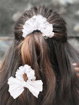 Hair Drama Co. - Black and White Set of 4 Silk Satin Bow Scrunchies