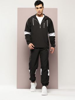 TURNFIT - Men Black Colorblock Half Zip Hooded Gym Jacket with Joggers