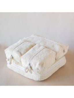 Akiiko - Ivory Cloud Cosmetics Packing Set