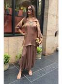 Brown color option, Currently selected
