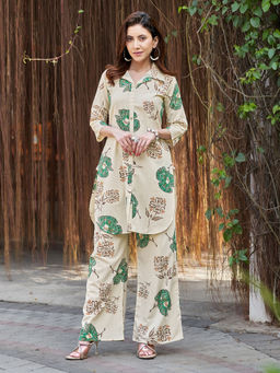 MOJILAA - Women Green Cotton Floral Printed Co-Ord (Set of 2)