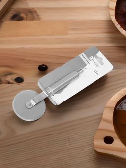 At Home by Nilkamal - Ayodhya Pizza Cutter With Handle (Silver)