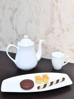 At Home by Nilkamal - Horeca Small Ceramic Platter 30.5 Cm (White)