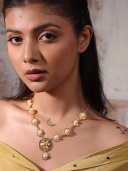 BINNI - Fleur Pearl Necklace