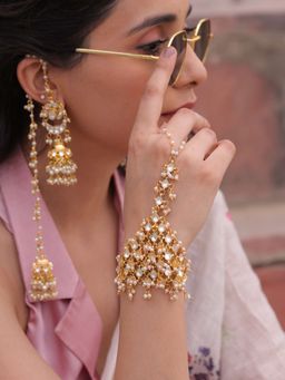 BINNI - Inakshi Pachi Kundan Hathphool Bracelet