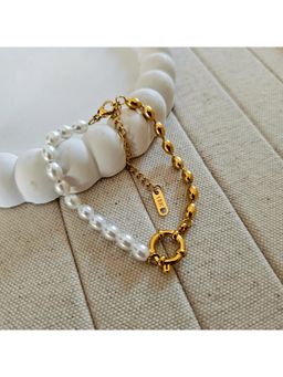 TAAHIRA JEWELLERY - 18K Gold Plated Renee Charm Lock Bracelet Anti-Tarnish And Waterproof