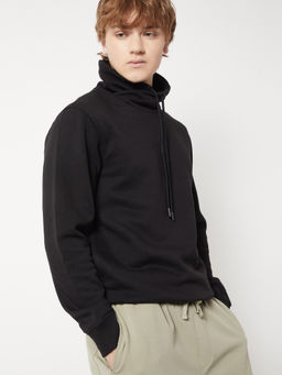 max - Black Men Knit Sweatshirt
