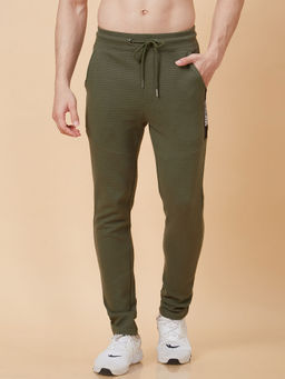 Globus - Men Olive Solid Regular Fit Sports Track Pants