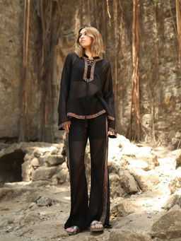 NISHORAMA - Women Black Solid/Plain Mul Top with Pant