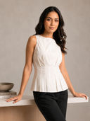 White color option, Currently selected