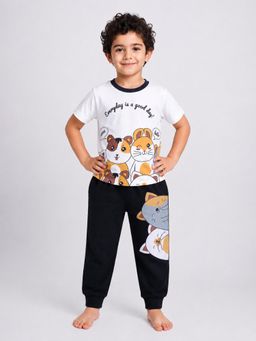 BLUSHES - 100% Cotton Printed Half Sleeves Printed T-Shirt and Joggers