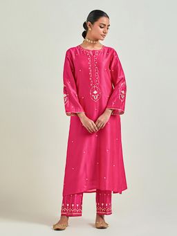 Anantaa by Roohi Trehan - Magenta Hand Embroidered Silk Chanderi Kurta with Gota
