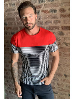 Trendyol - Man Red T-Shirt