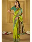 Green color option, Sold out, Currently selected