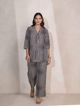 TITTLI - Women Cotton Flex Geometric Co-Ords