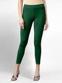 Green color option, Currently selected