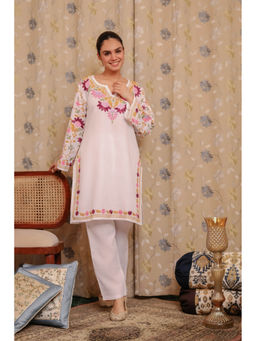 HOUSE OF KARI - Falak Kashmiri White Kurta with Pant (Set of 2)