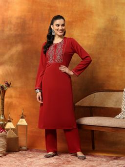 Nayam by lakshita - Women Embroidered Kurta and Pant